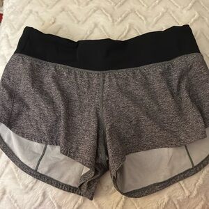 Speed up low-rise lined short 2.5”